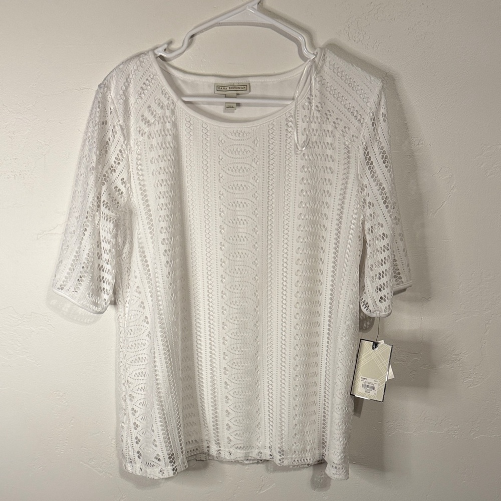 Dana Buchman White Short Sleeve Top